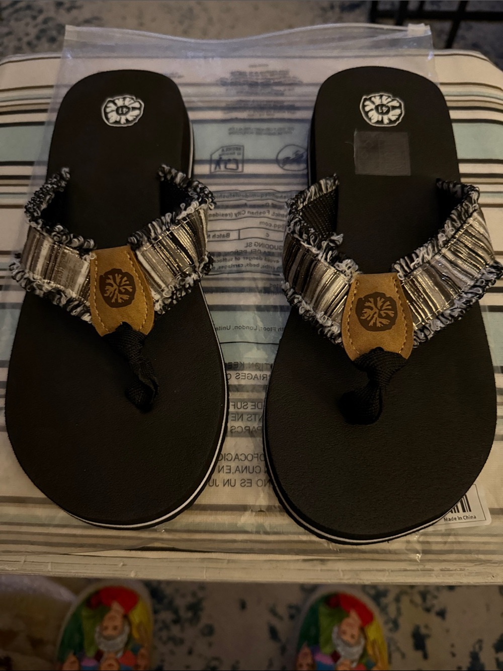 Women's Black Sandal Flip-Flop with Patterned Straps